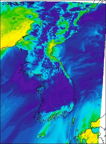 2025-05-03 15 : 00