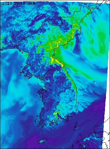 2025-05-18 06 : 00