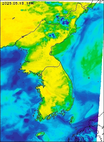 2025-05-18 16 : 00