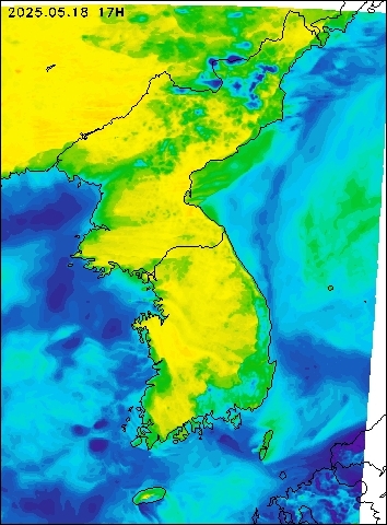 2025-05-18 17 : 00