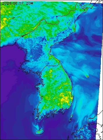 2025-06-07 20 : 00