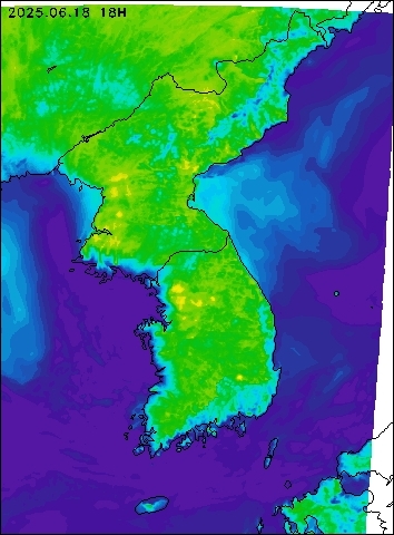 2025-06-18 18 : 00