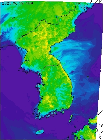 2025-06-19 10 : 00