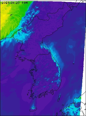 2025-06-20 19 : 00