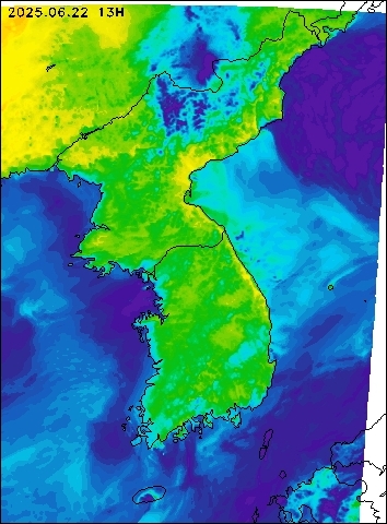 2025-06-22 13 : 00