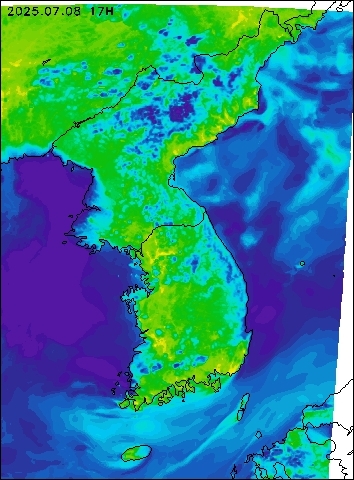 2025-07-08 17 : 00