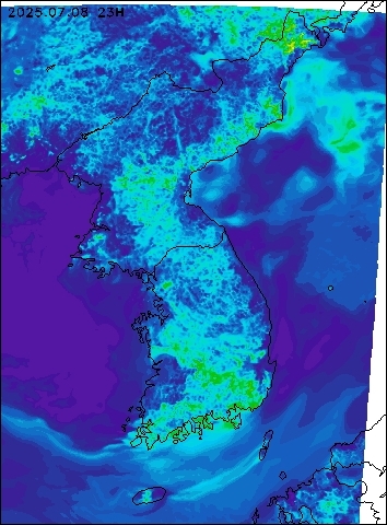 2025-07-08 23 : 00