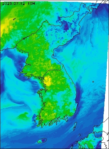 2025-07-12 10 : 00