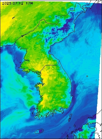 2025-07-12 17 : 00