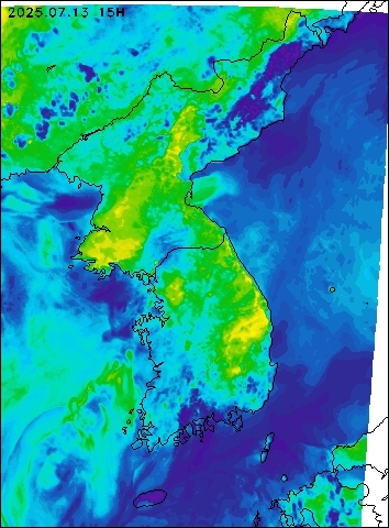 2025-07-13 15 : 00