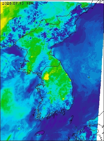 2025-07-13 18 : 00