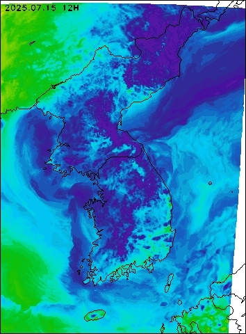 2025-07-15 12 : 00