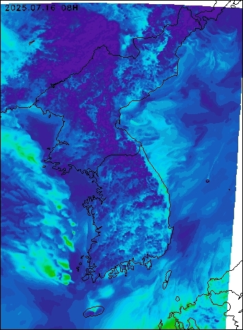 2025-07-16 08 : 00