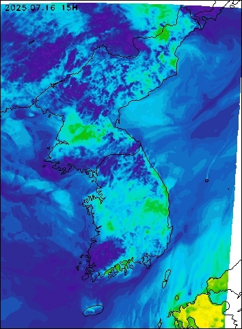 2025-07-16 15 : 00