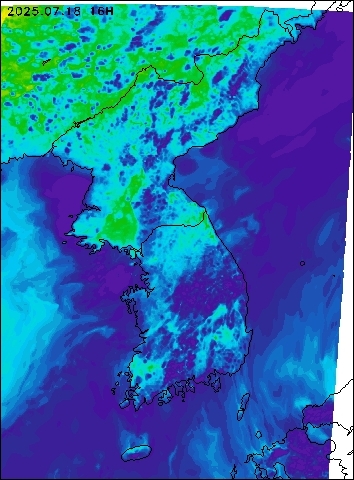 2025-07-18 16 : 00