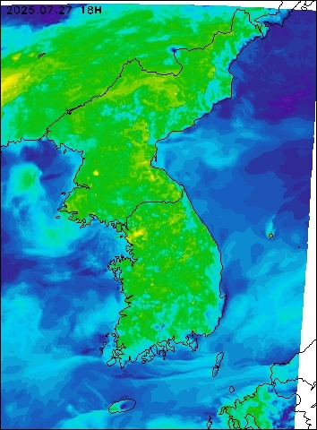 2025-07-27 18 : 00