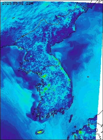 2025-08-02 22 : 00