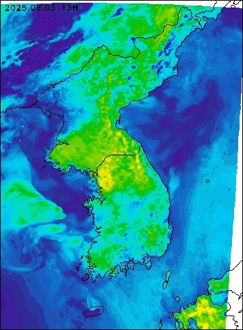2025-08-03 13 : 00