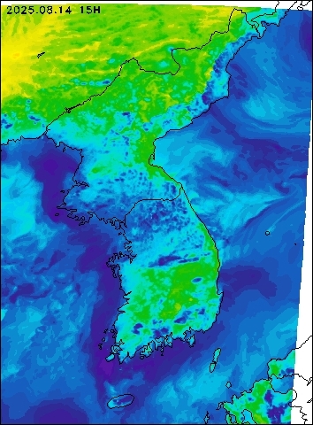 2025-08-14 15 : 00