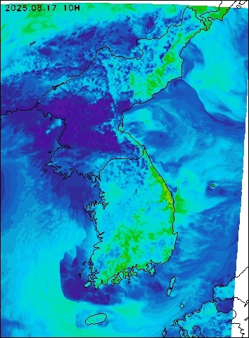 2025-08-17 10 : 00