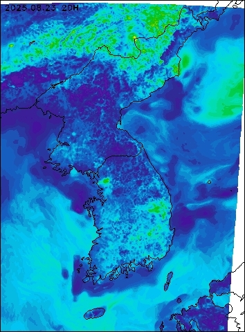 2025-08-23 20 : 00