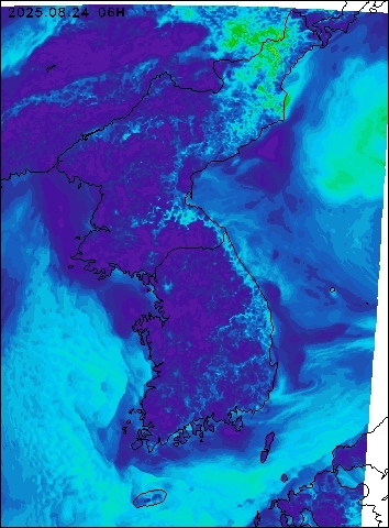 2025-08-24 06 : 00