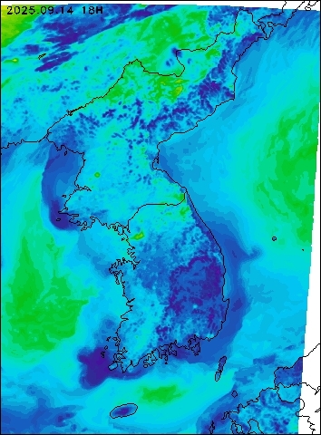 2025-09-14 18 : 00