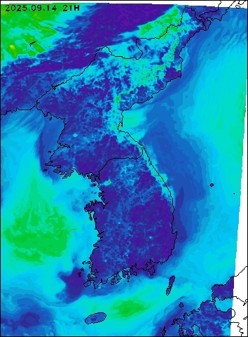 2025-09-14 21 : 00