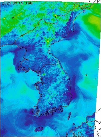 2025-09-15 19 : 00