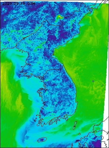 2025-09-19 03 : 00