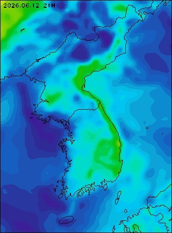 2026-06-12 21 : 00