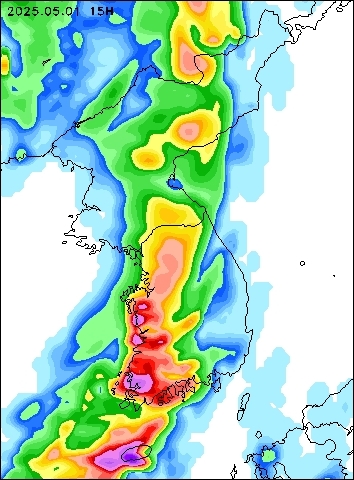 2025-05-01 15 : 00
