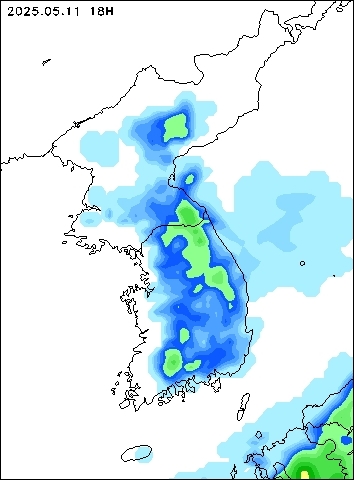 2025-05-11 18 : 00