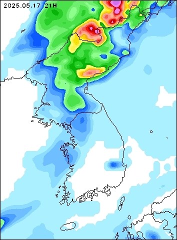 2025-05-17 21 : 00