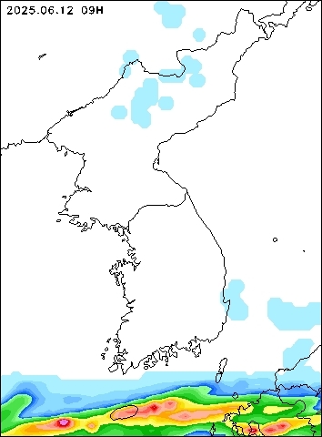 2025-06-12 09 : 00