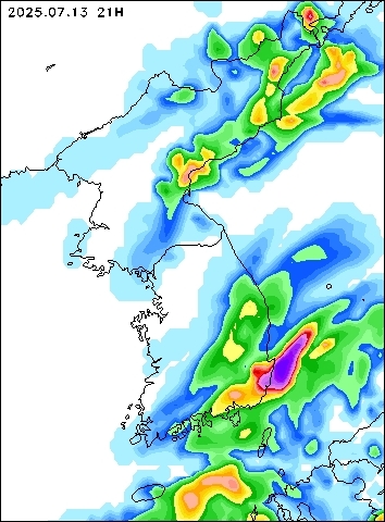 2025-07-13 21 : 00