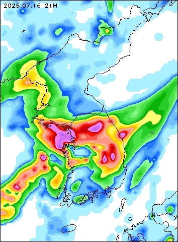 2025-07-16 21 : 00