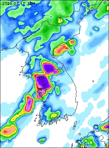 2025-07-17 18 : 00