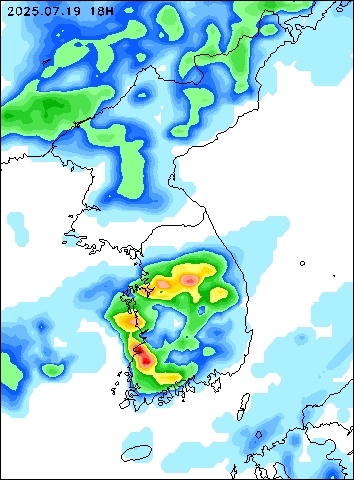 2025-07-19 18 : 00