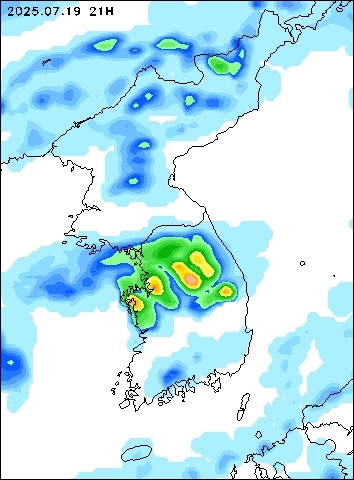 2025-07-19 21 : 00