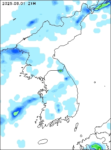 2025-08-01 21 : 00