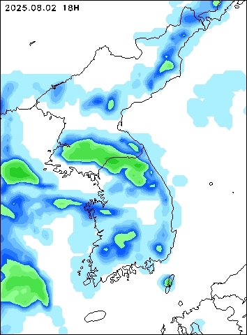 2025-08-02 18 : 00