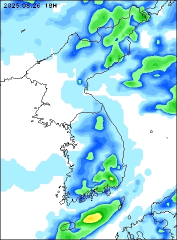 2025-08-26 18 : 00