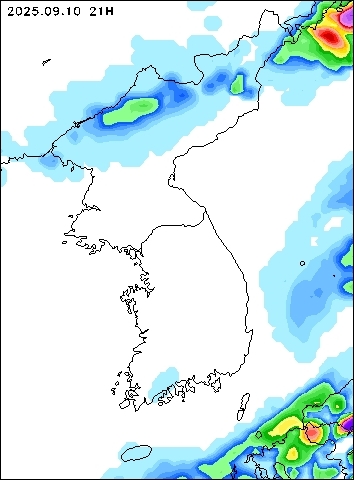 2025-09-10 21 : 00