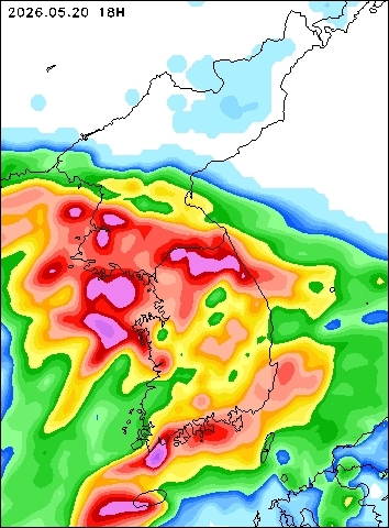 2026-05-20 18 : 00