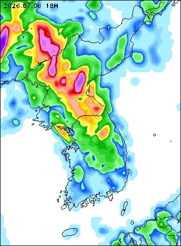 2026-07-06 18 : 00