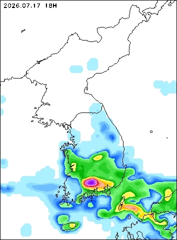 2026-07-17 18 : 00