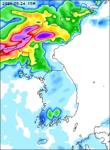 2026-08-24 15 : 00