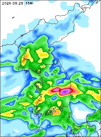 2026-08-28 15 : 00