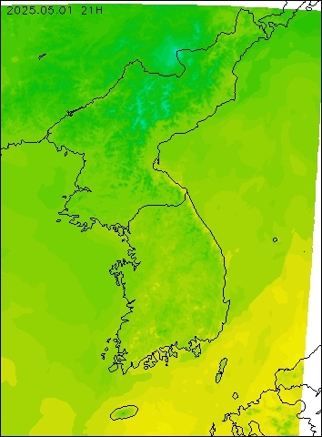 2025-05-01 21 : 00